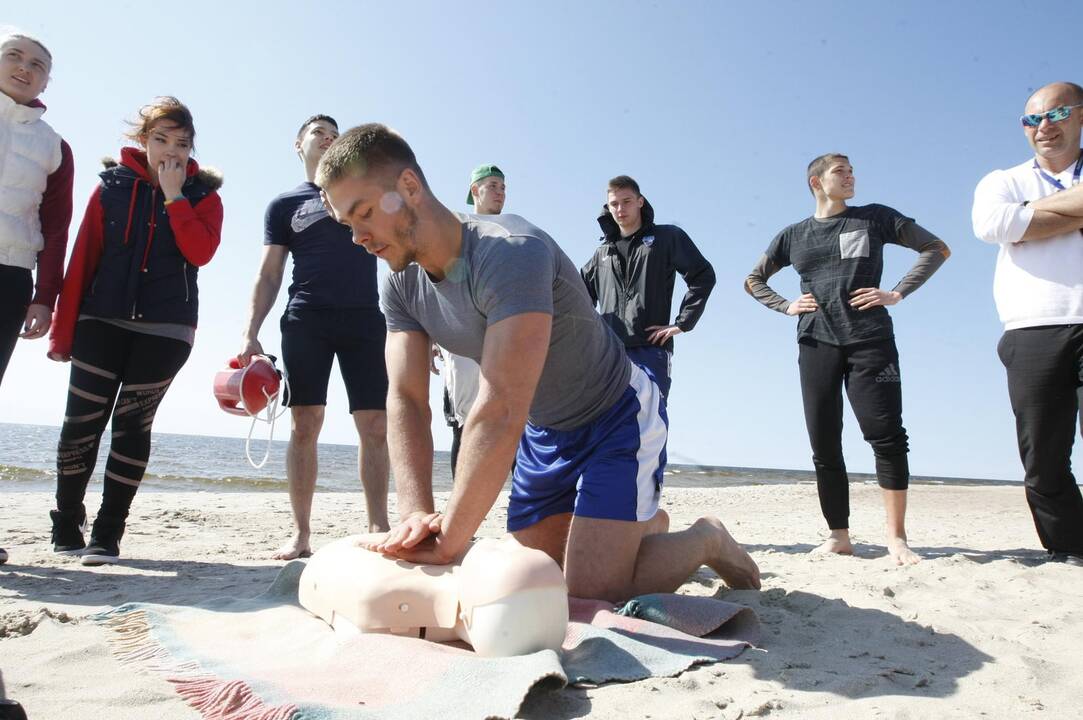 Klaipėdoje treniravosi gelbėtojai