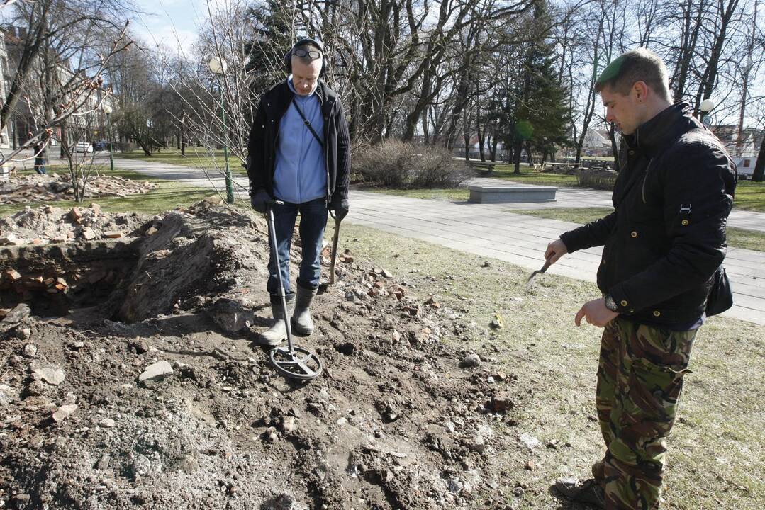 Skvere – pirmieji archeologų atradimai