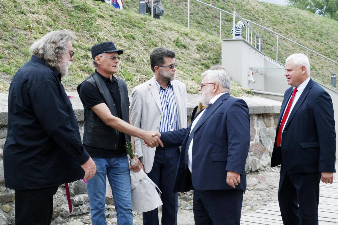 Naujiems kultūros magistrams – regalijos
