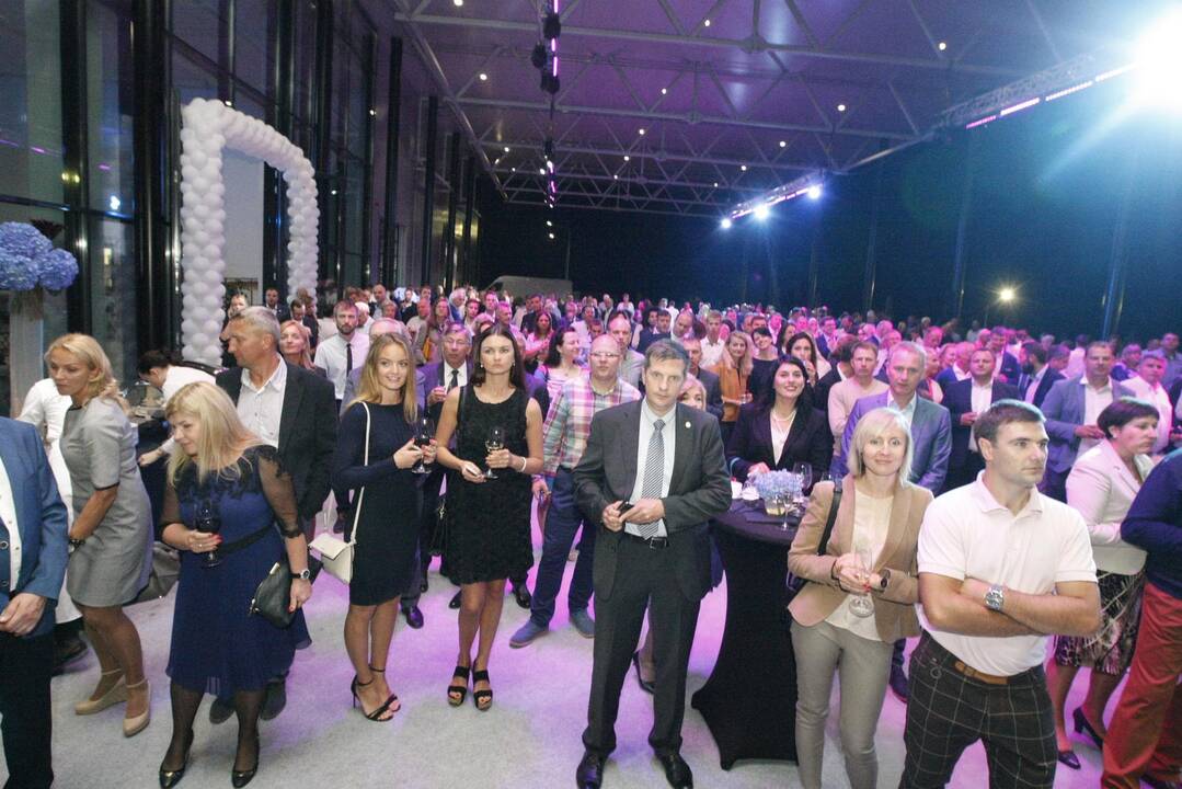 Klaipėda prasideda ties "Mercedes-Benz"