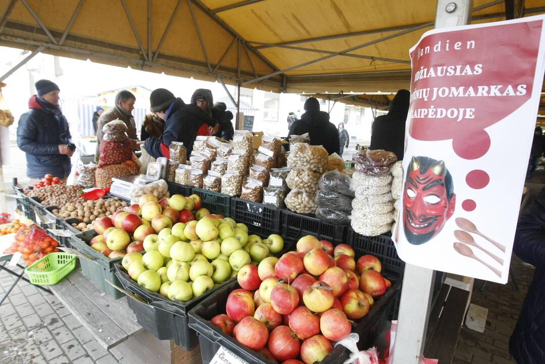 Žiemos varymo jomarkas Klaipėdos Turgaus aikštėje