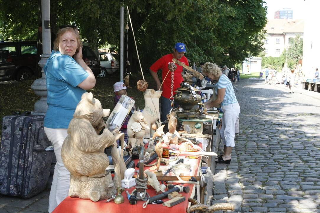 Blusų turgus Klaipėdoje