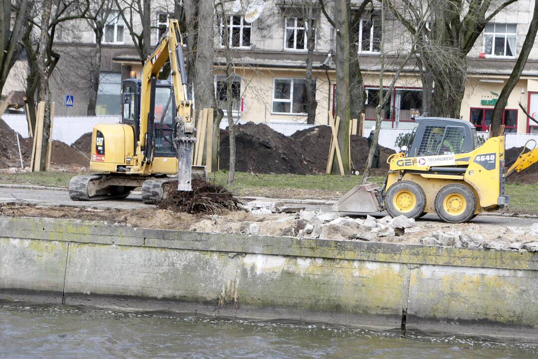 Dangės skvero rekonstrukcijai – išbandymai