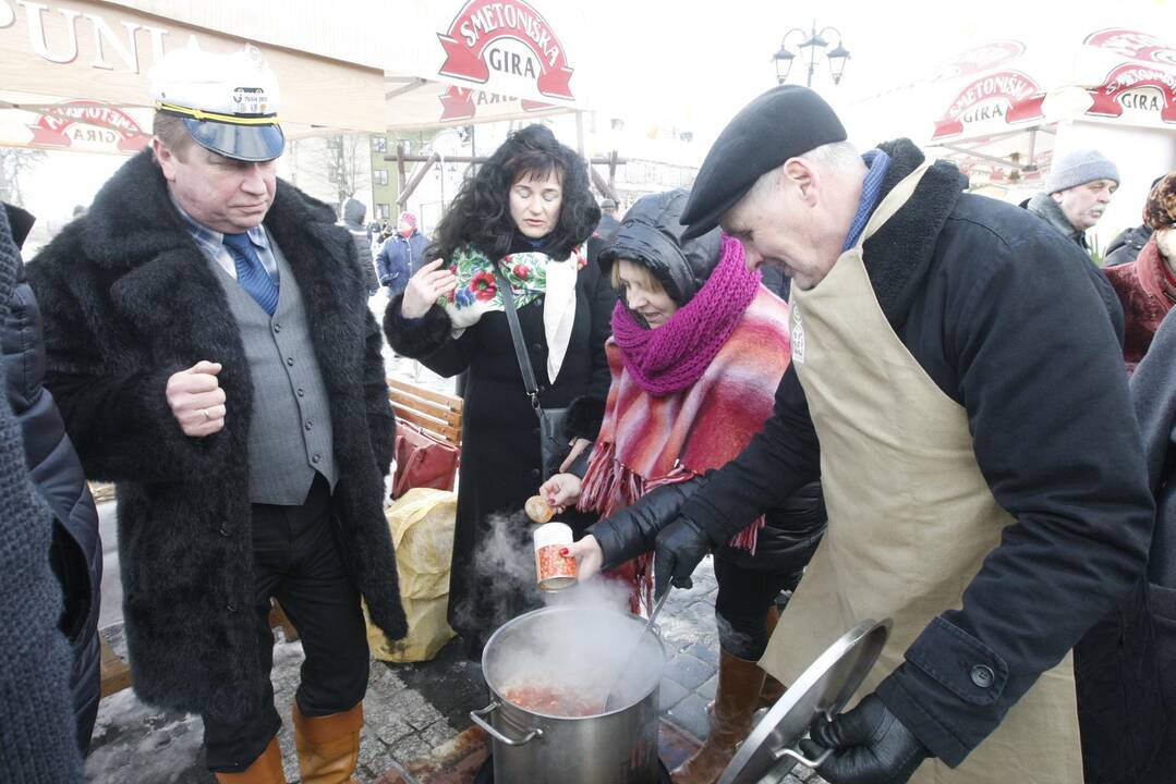 Užgavėnių šventė Priekulėje