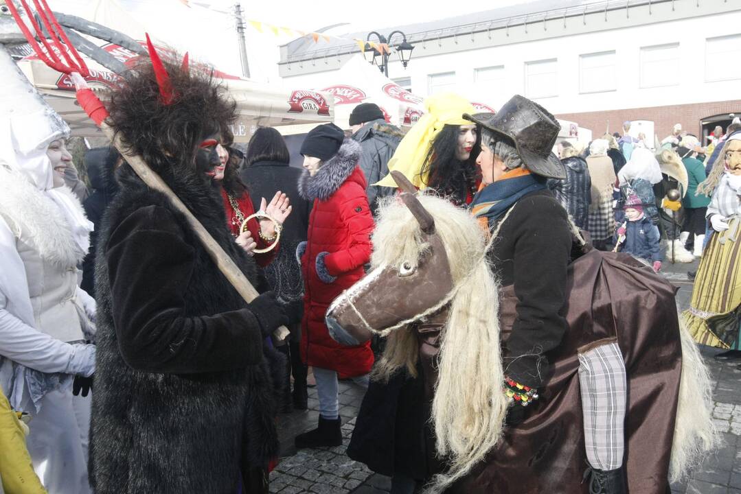 Užgavėnių šventė Priekulėje