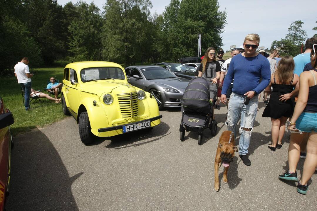 Automobilių paroda Klaipėdoje