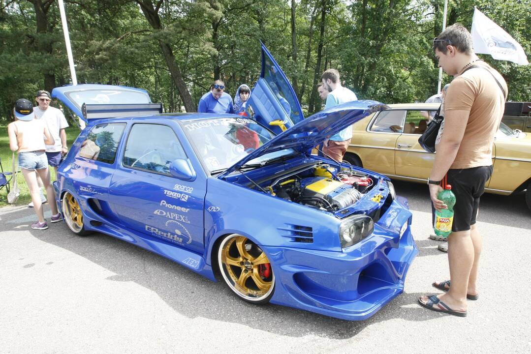 Automobilių paroda Klaipėdoje