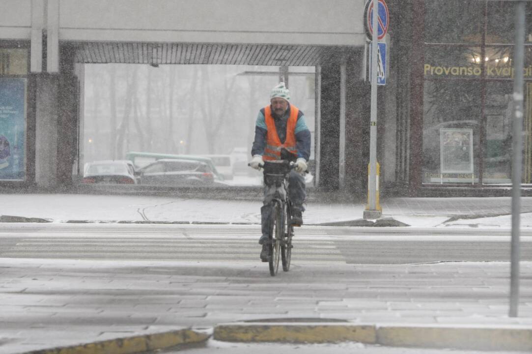 Į Klaipėdą grįžo žiema