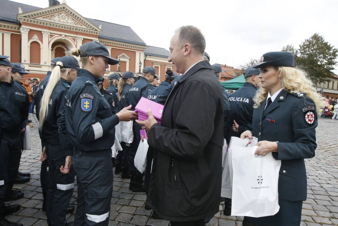 Uostamiestyje policininkai pakvietė švęsti kartu