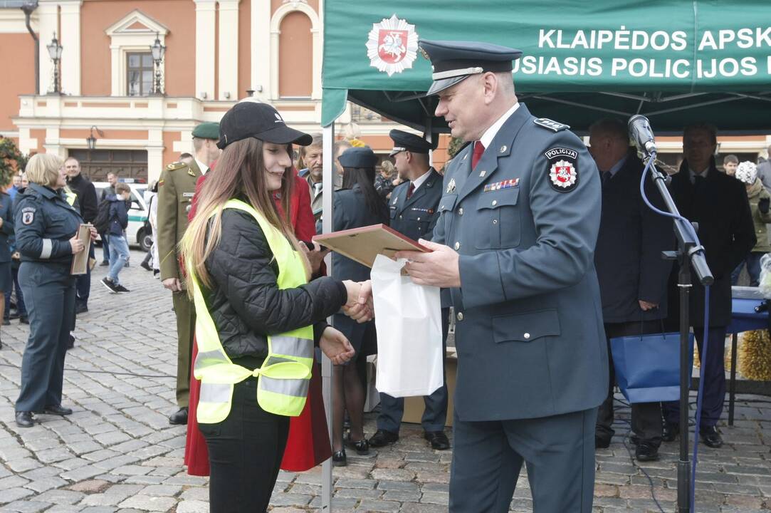 Uostamiestyje policininkai pakvietė švęsti kartu