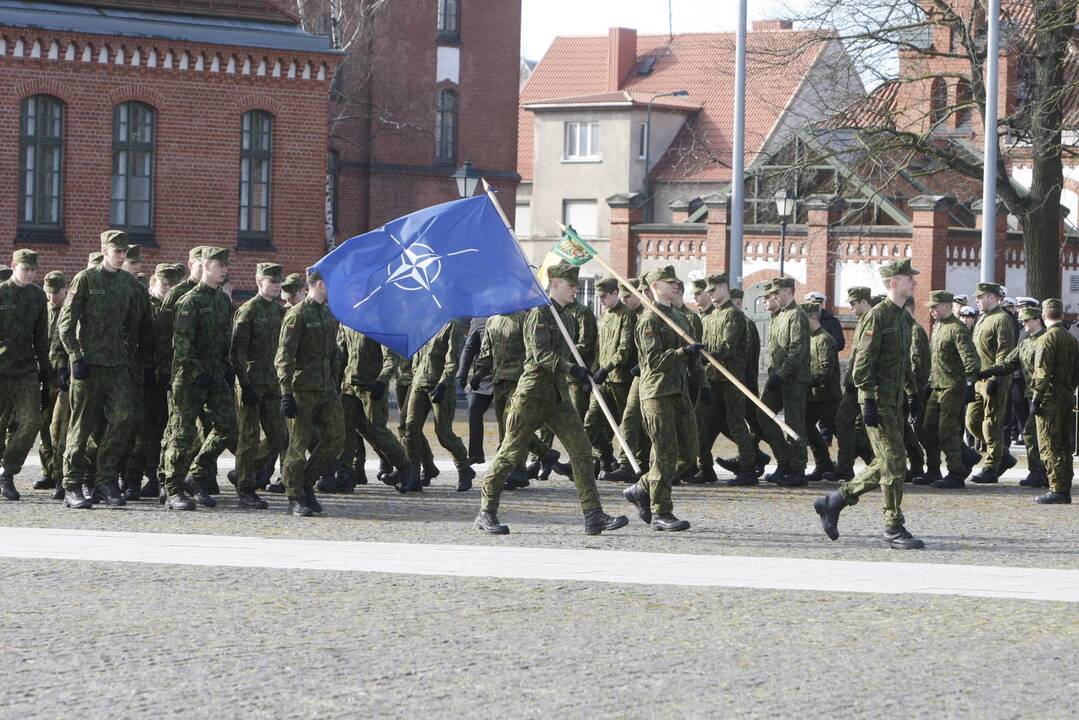 NATO 15 metų