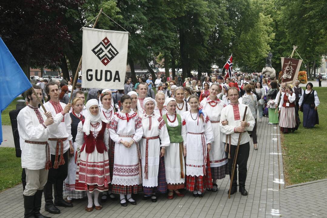 Tarptautinis folkloro festivalis "Parbėg laivelis 2016"