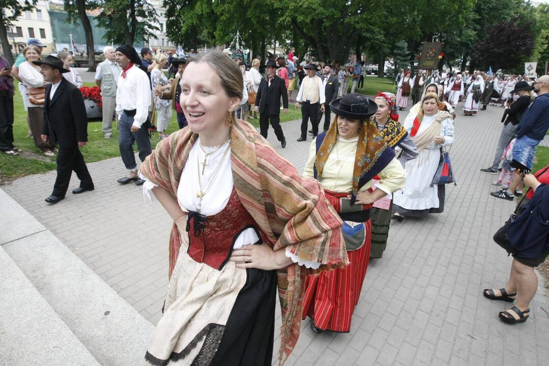 Tarptautinis folkloro festivalis "Parbėg laivelis 2016"