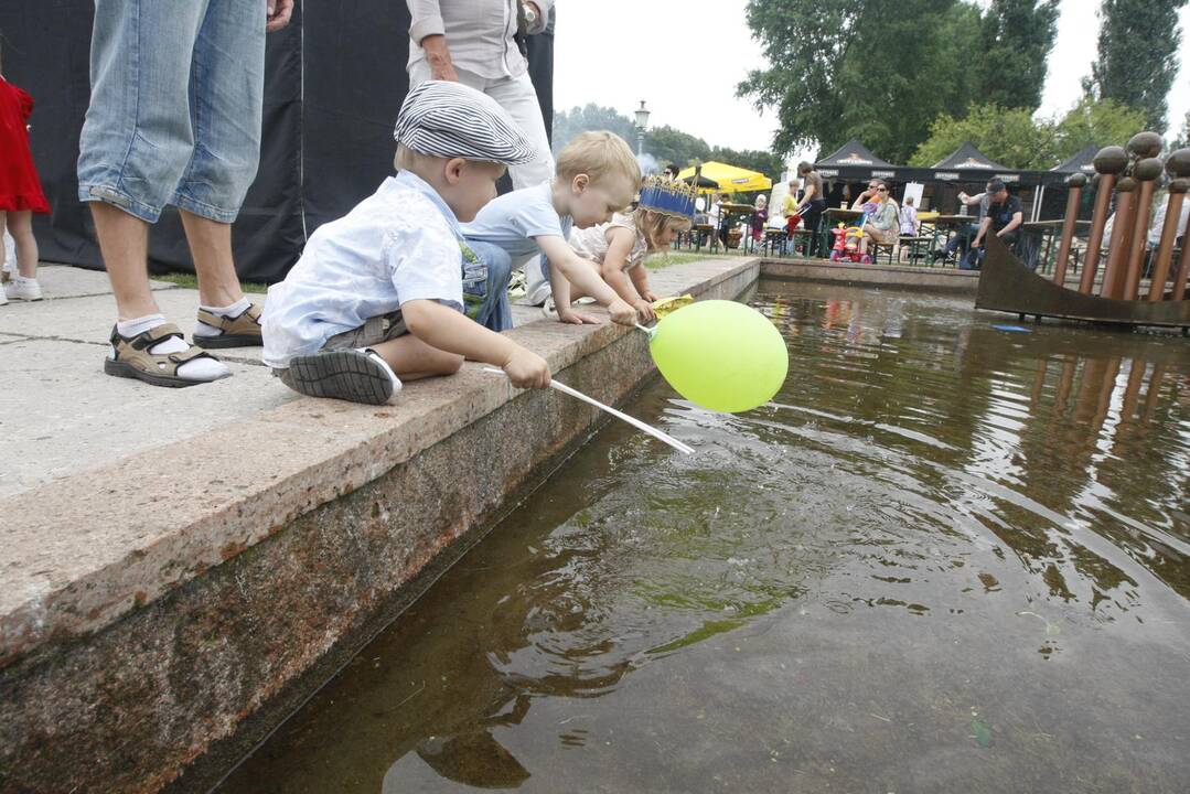 Karališkas šeimos sekmadienis