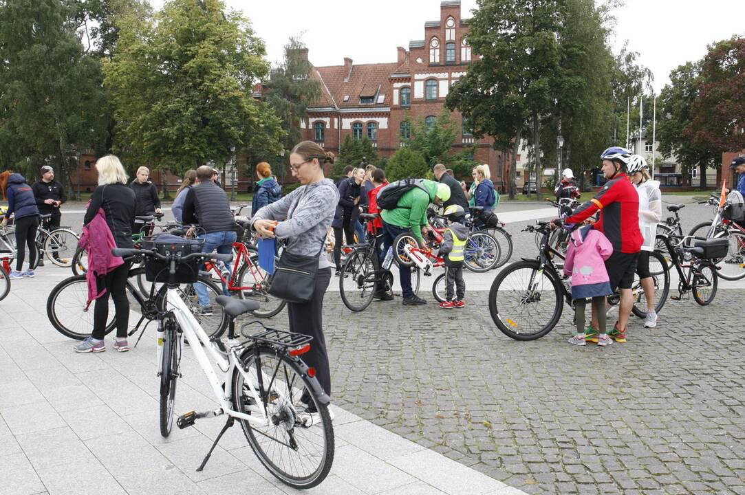 Savižudybių prevencijos dieną paminėjo dviračių žygiu