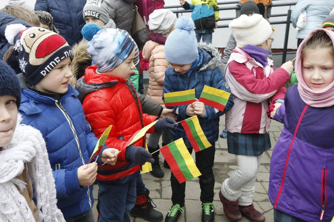 Mažieji patriotai jau atšventė Nepriklausomybės dieną