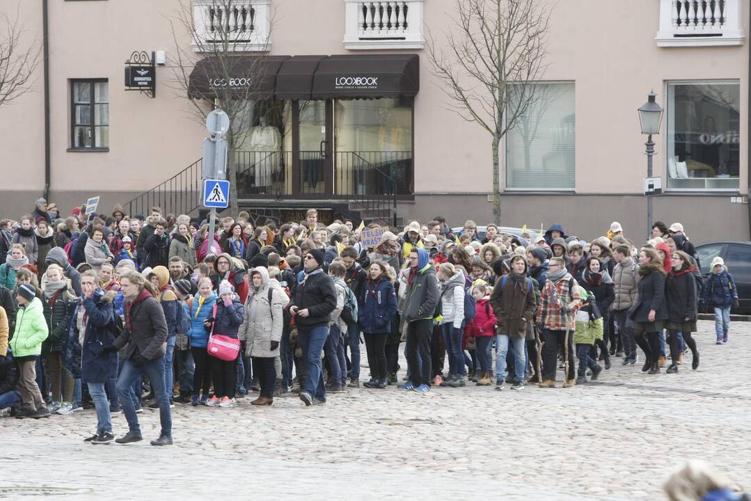 Skautų žygis Klaipėdoje