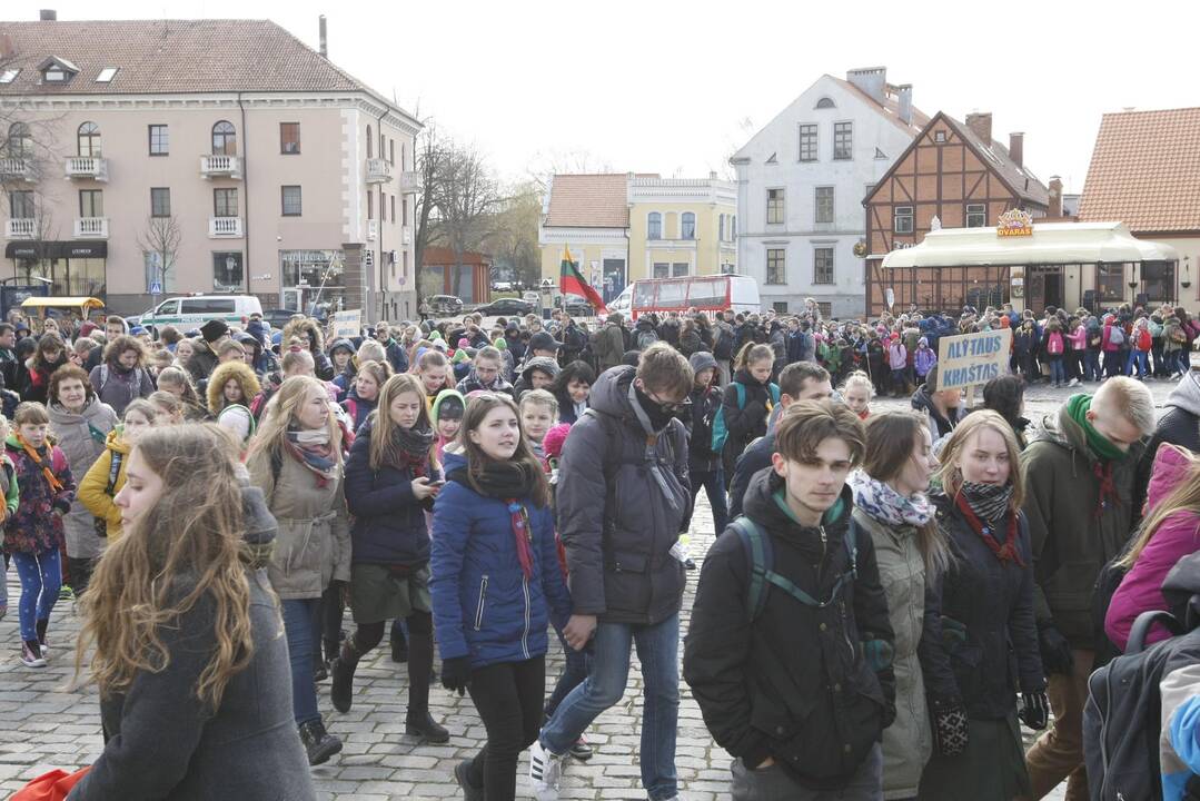 Skautų žygis Klaipėdoje