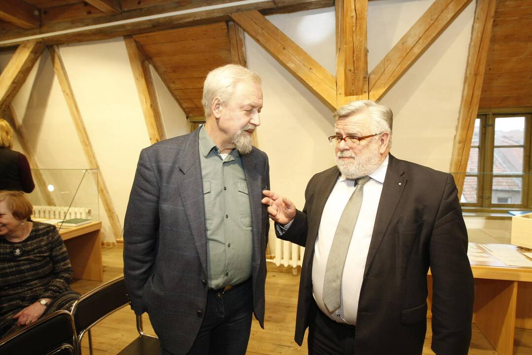 Parodos "Paskutinei kartai, pasirinkusiai audrą" atidarymas