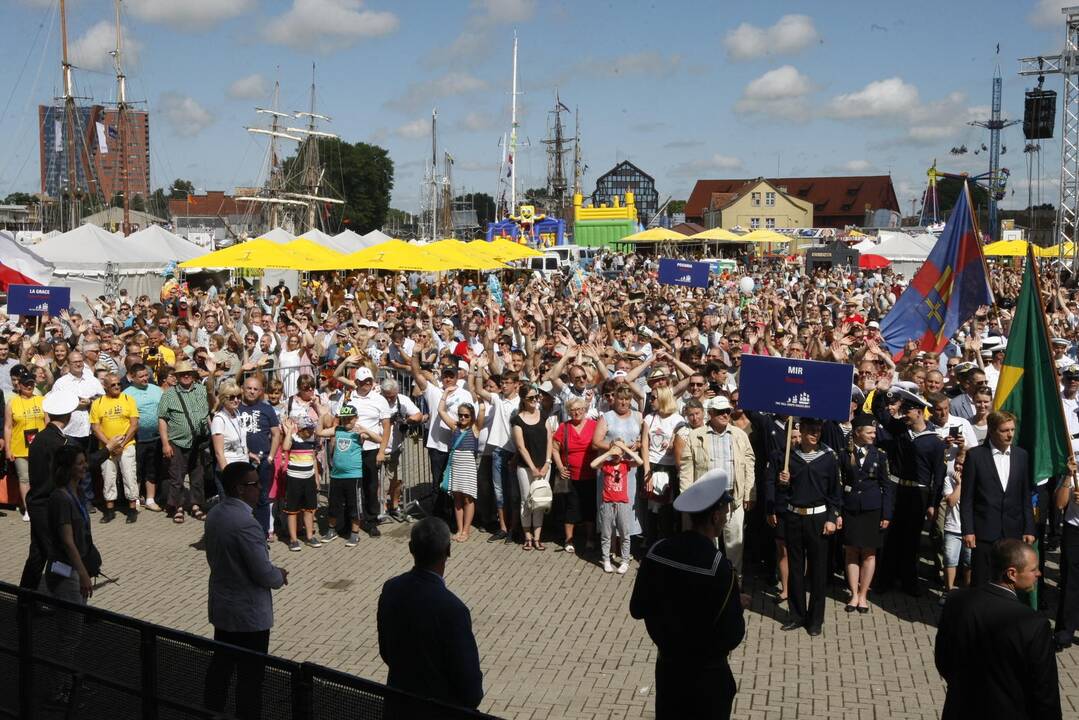 Jūros šventėje apsilankė D. Grybauskaitė