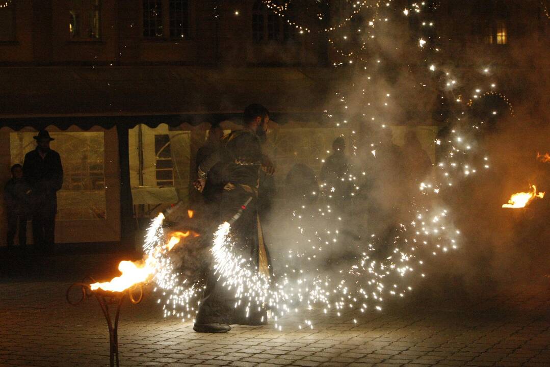 Žydai švenčia Chanuką