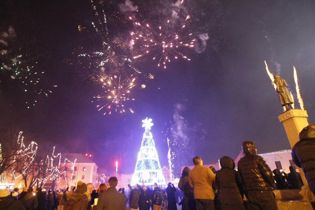 Klaipėdiečiai audringai pasitiko Ugninės Raudonosios Beždžionės metus