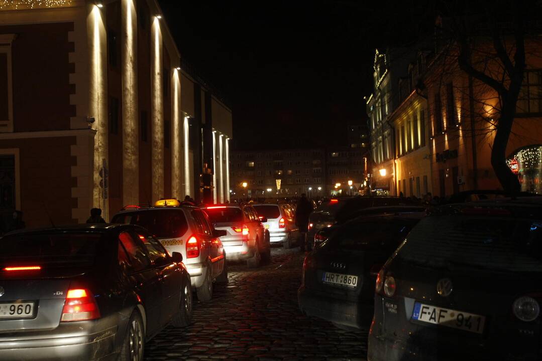 Klaipėdiečiai audringai pasitiko Ugninės Raudonosios Beždžionės metus