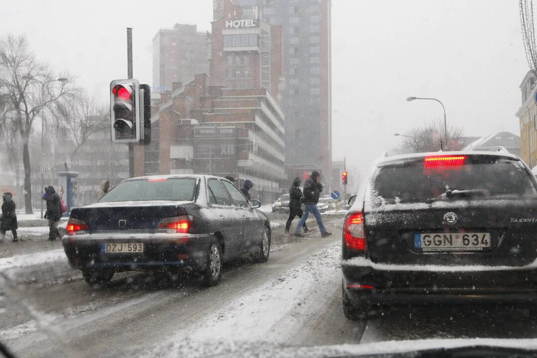 Į uostamiesčio gatves išvažiavo kelininkai