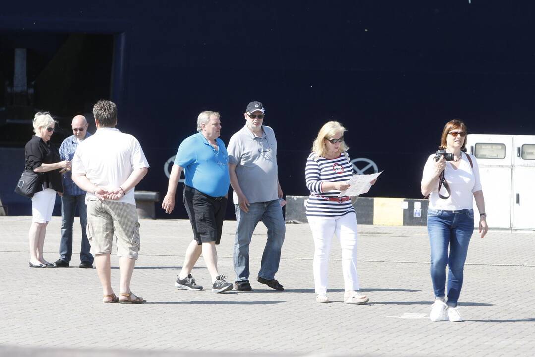 Klaipėdą užplūdo tūkstančiai turistų