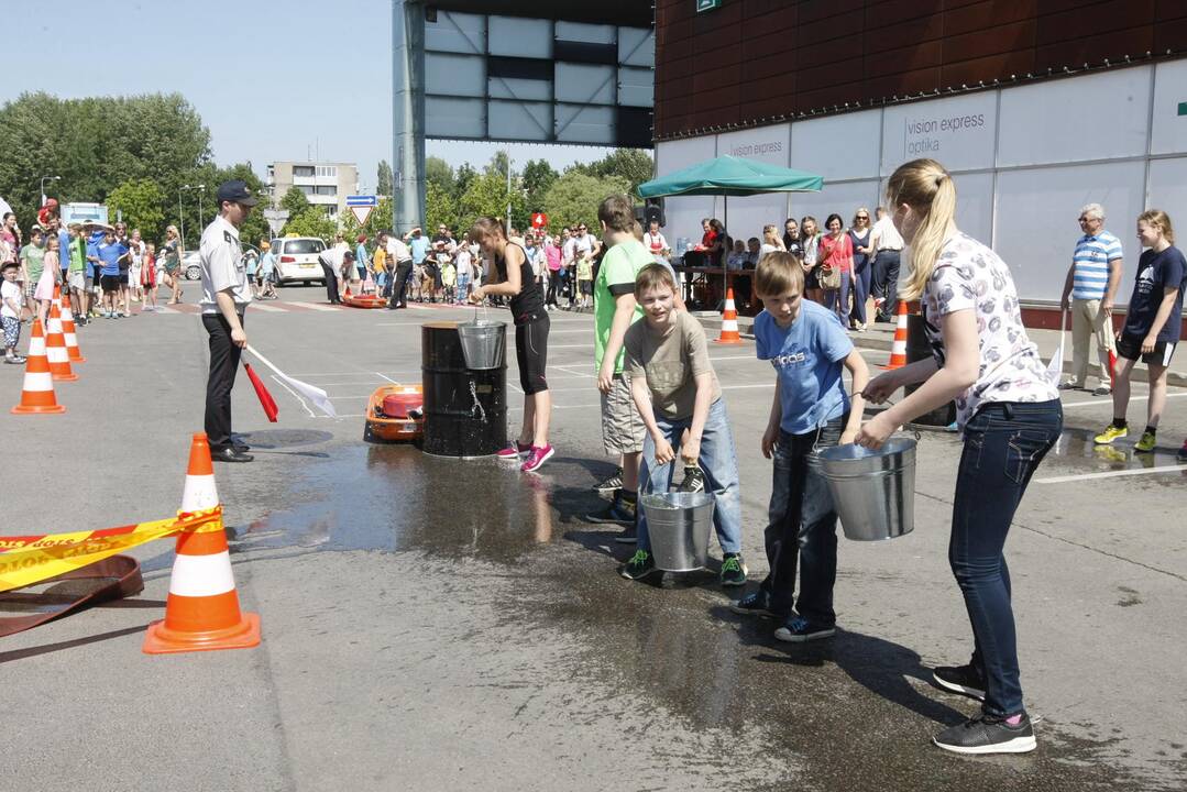 Jaunųjų ugniagesių šventė Klaipėdoje