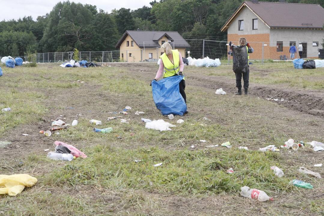 Karklės festivalio teritorijoje triūsia tvarkdariai