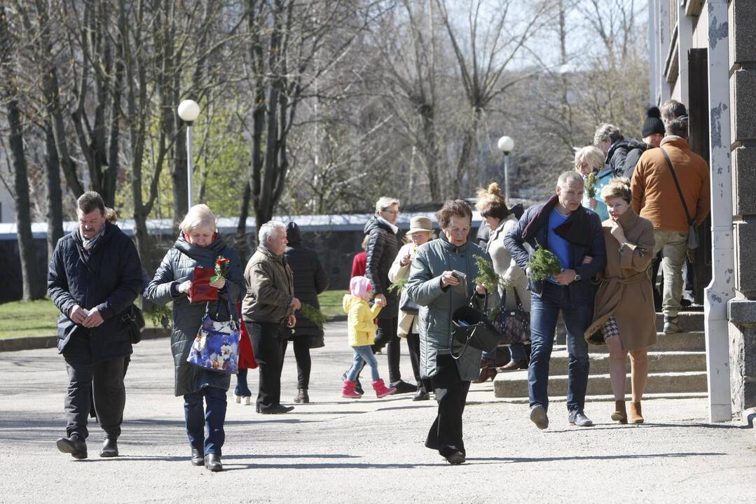 Verbų sekmadienis išjudino klaipėdiečius