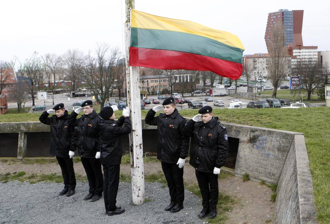 Tautinės vėliavos pakėlimas Klaipėdoje