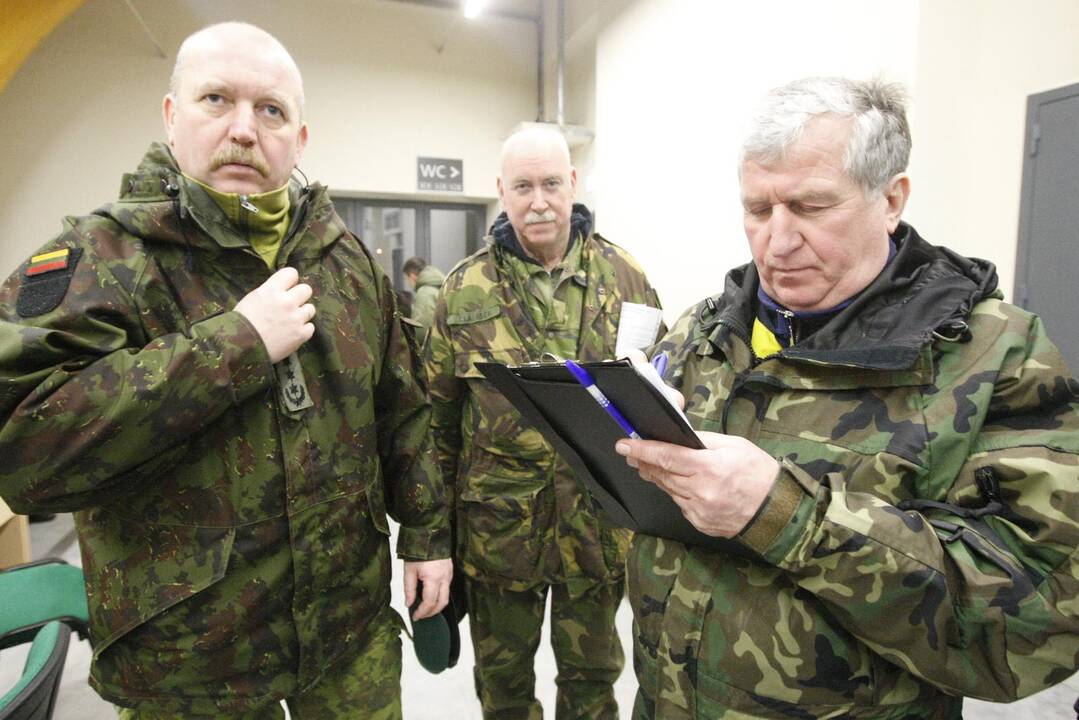 Naktį pajūriu patraukė per pusantro tūkstančio žygeivių