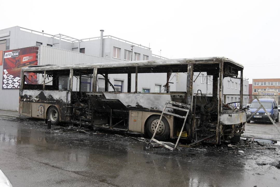 Klaipėdoje sudegė autobusas