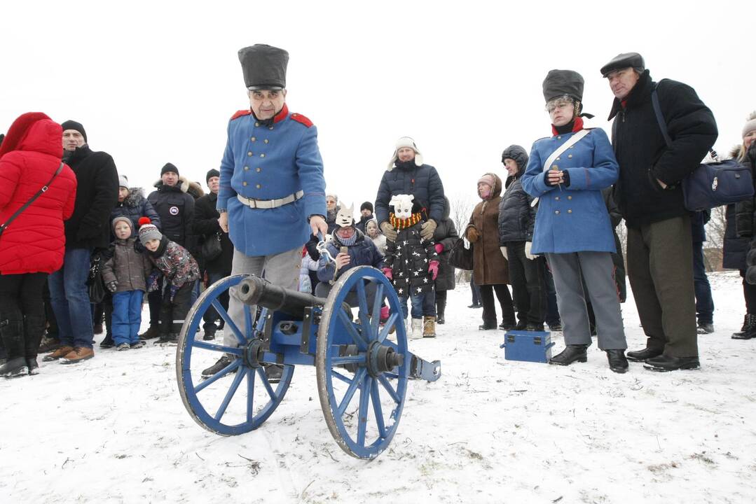 Klaipėdiečiai nenusižengė tradicijoms: per Užgavėnes išdykavo ir sudegino Morę