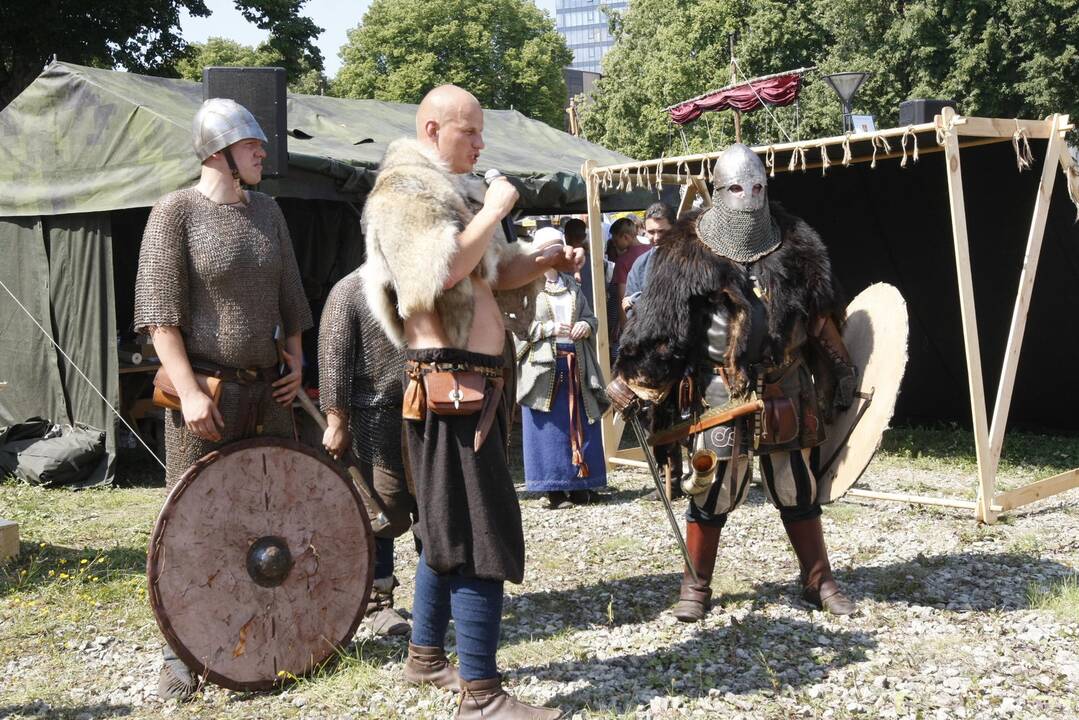 Kuršių ir vikingų stovykla