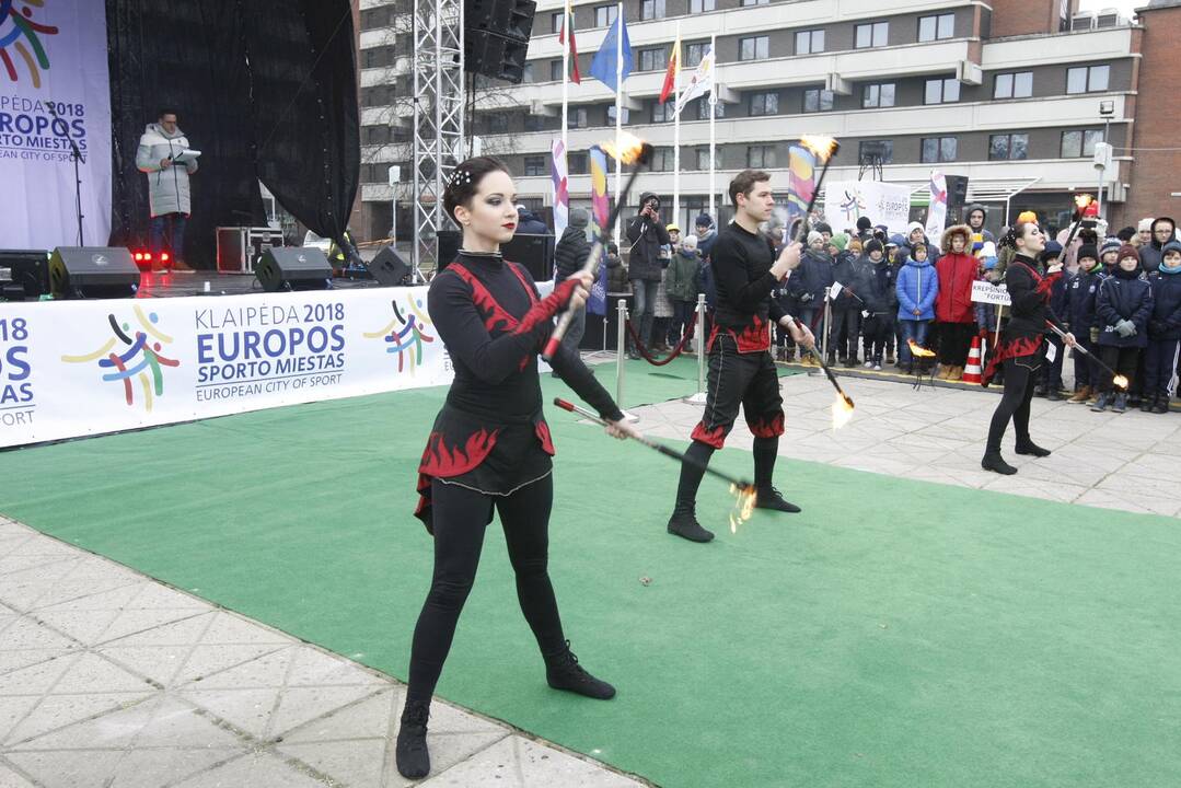 Klaipėdoje suplevėsavo Europos sporto vėliava