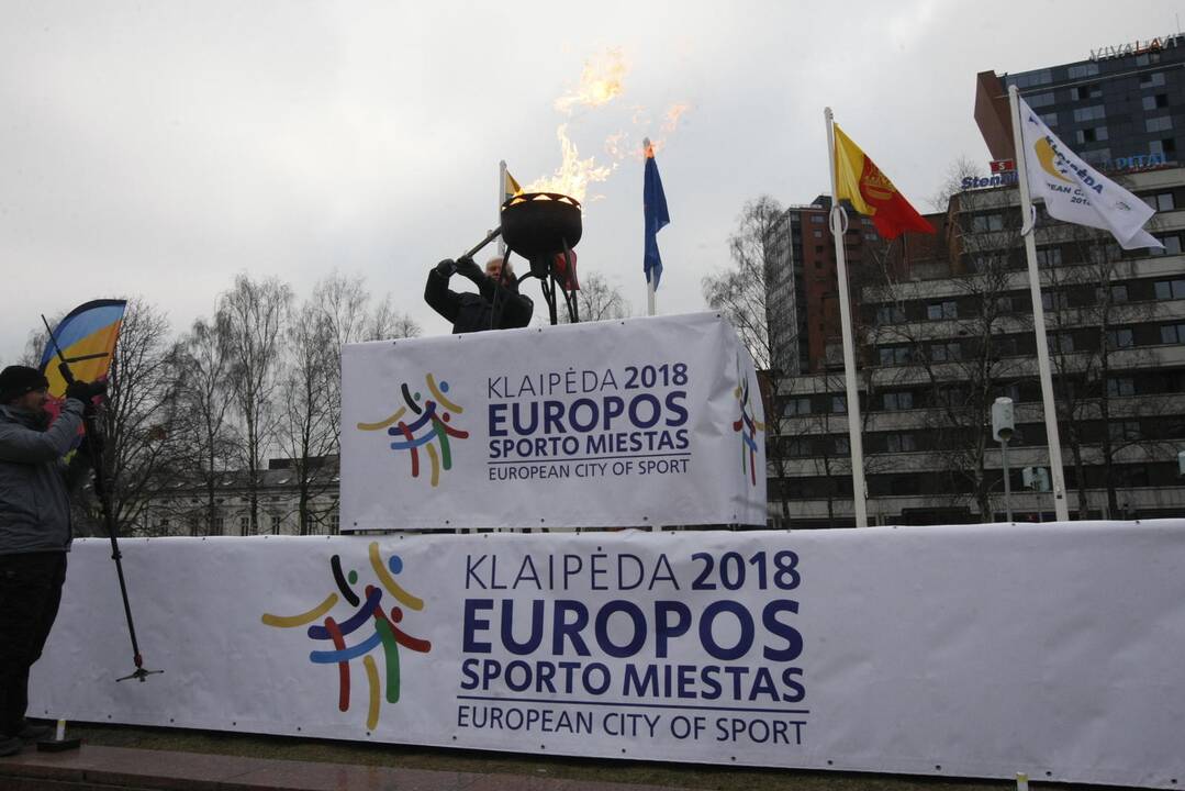 Klaipėdoje suplevėsavo Europos sporto vėliava
