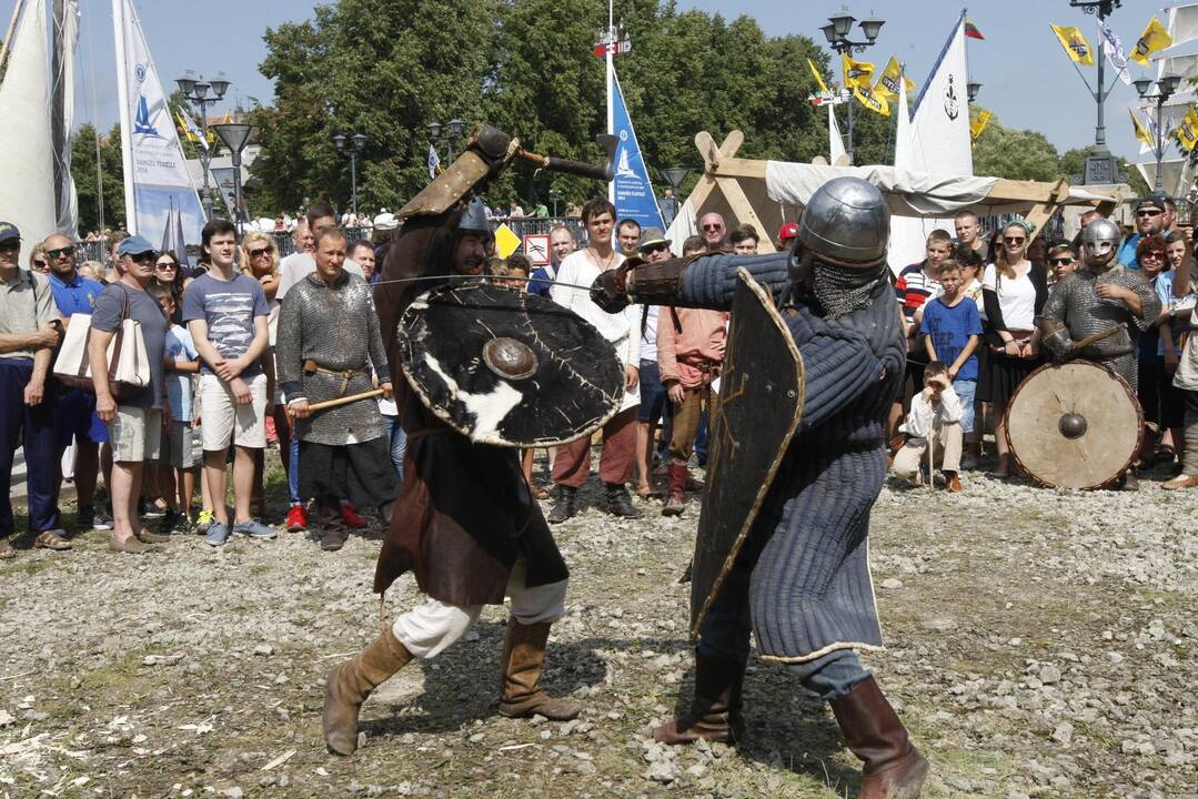 Kuršių ir vikingų stovykla