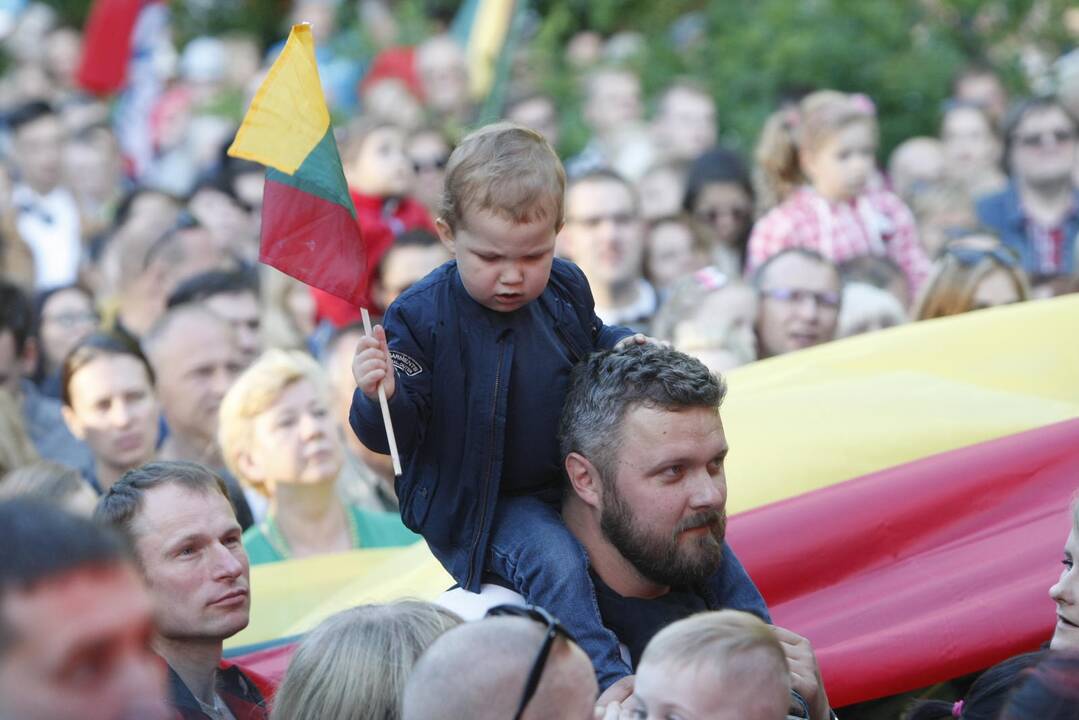 Klaipėdą drebino „Tautiška giesmė“