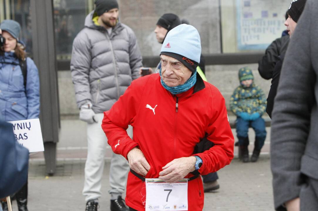 Laisvės gynėjų dienai skirtose varžybose greičiausi N. Ruzveltas ir U. Žvinklytė