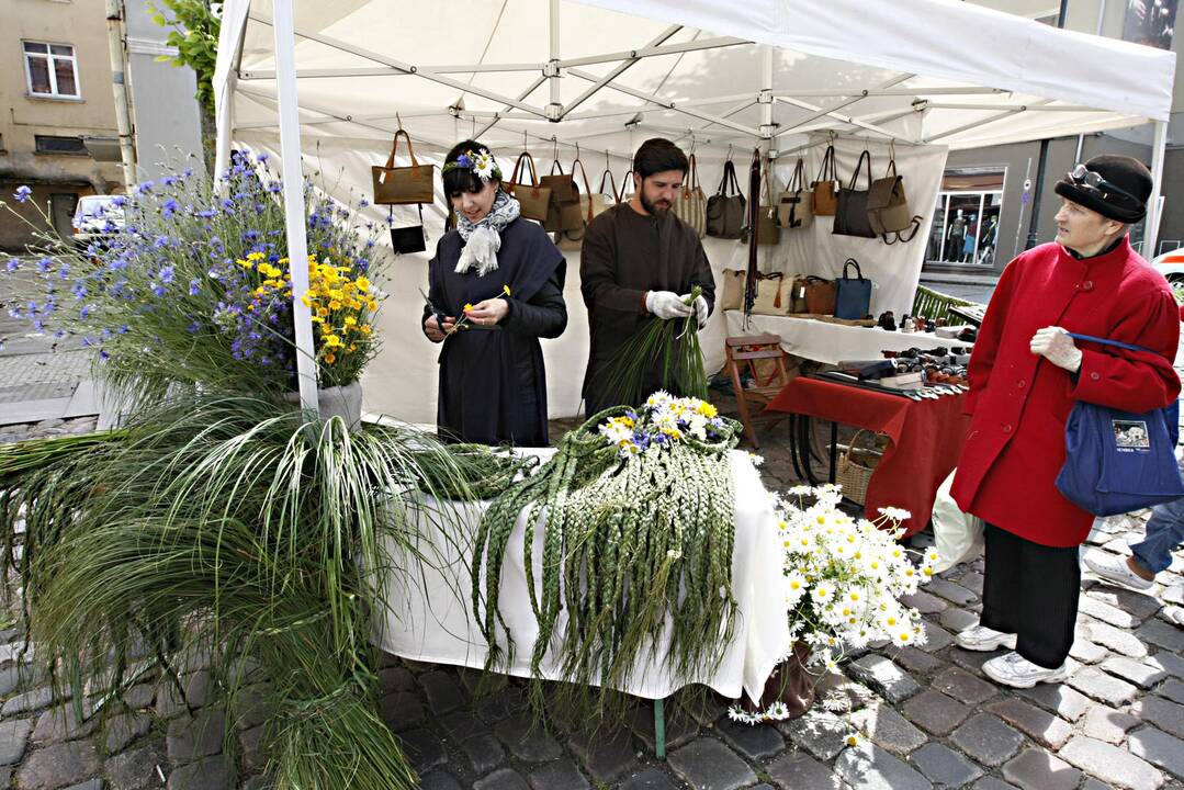 Joninių jomarkas