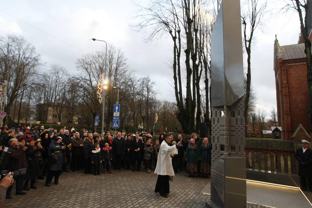 Signatarų alėjos atidarymas Palangoje