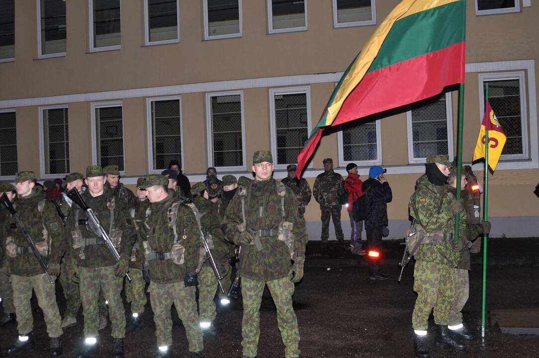 Naktininis žygis sukilimo dalyvių keliais 