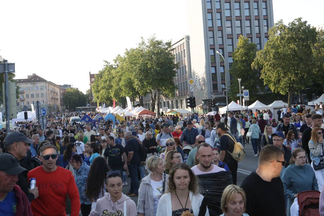 Teatriniai potyriai Jūros šventėje