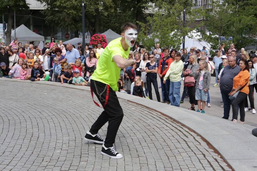 Teatriniai potyriai Jūros šventėje