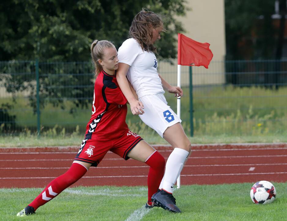 Baltijost taurė WU-17 futbolo rungtynės Lietuva - Estija 4:0