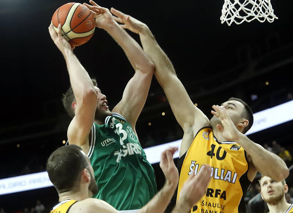 KMT ketvirtfinalis: Žalgiris - Šiauliai 105 : 66