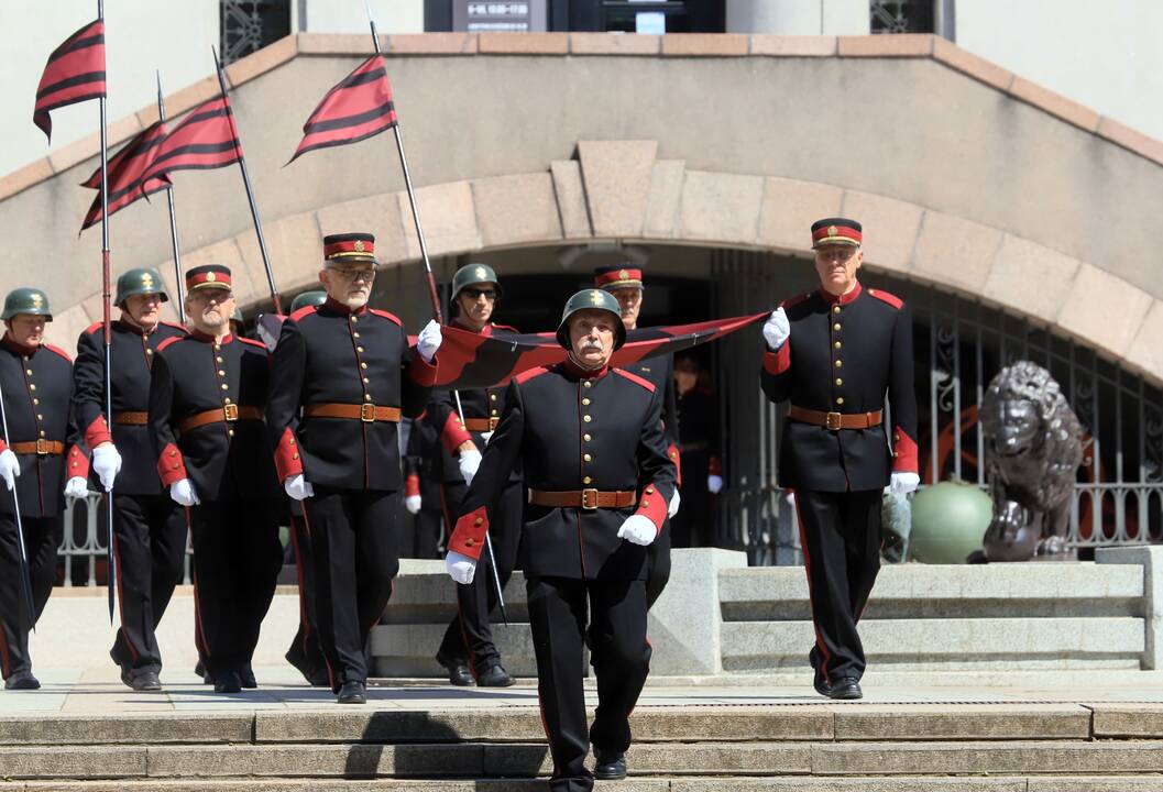 LŠS vadų keitimosi ceremonija